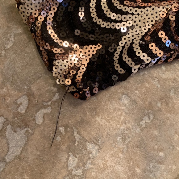 Kohl’s Large Sparkly Mini Dress - Picture 3 of 5